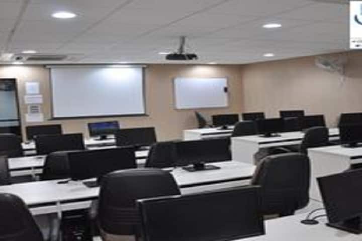 University School of Business, Chandigarh University, Chandigarh campus photo 4