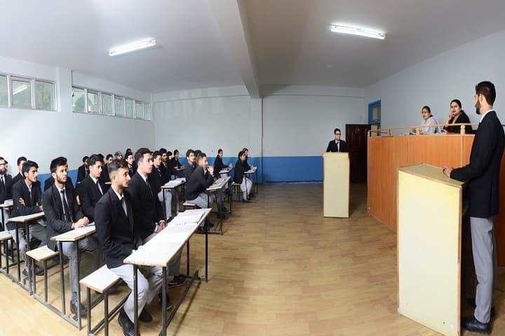 LR Institute of Pharmacy, Solan campus photo 4
