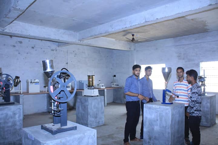 LPM College of Pharmacy, Deoria campus photo 3