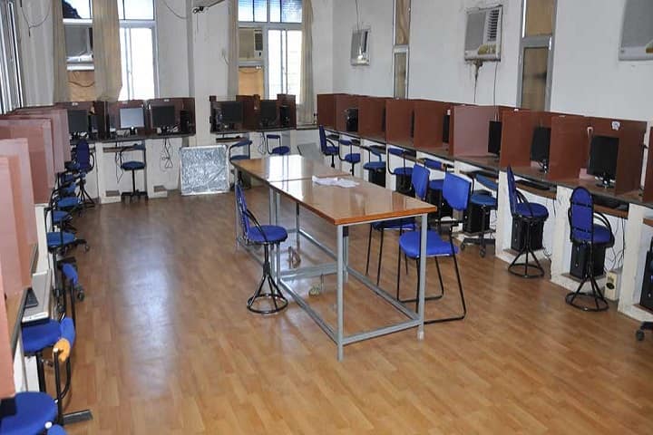 Shri RGP Gujarati Professional Institute, Indore campus photo 4