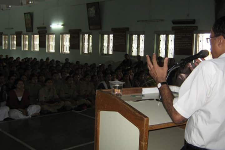 Shree Saurashtra Education Trust BBA and BCA College, Junagadh campus photo 6