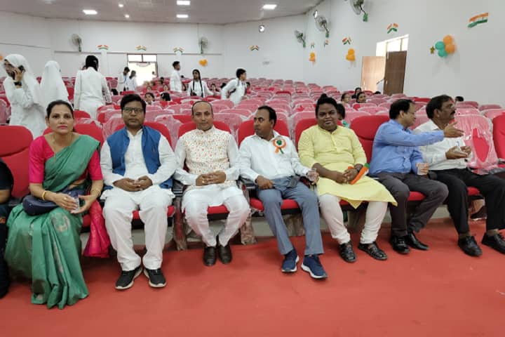 Shaheed Raja Hari Prasad Mal Government Homeopathic Medical College and Hospital, Gorakhpur campus photo 4
