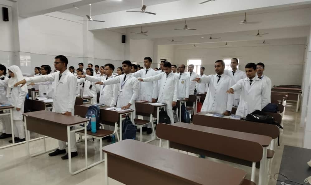 Shaheed Raja Hari Prasad Mal Government Homeopathic Medical College and Hospital, Gorakhpur campus photo 5