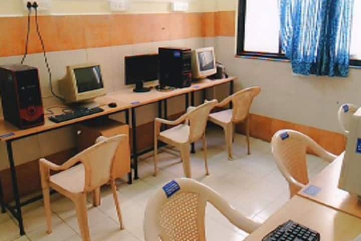 Hon RR Patil College of Homoeopathy and Hospital, Sangli campus photo 3