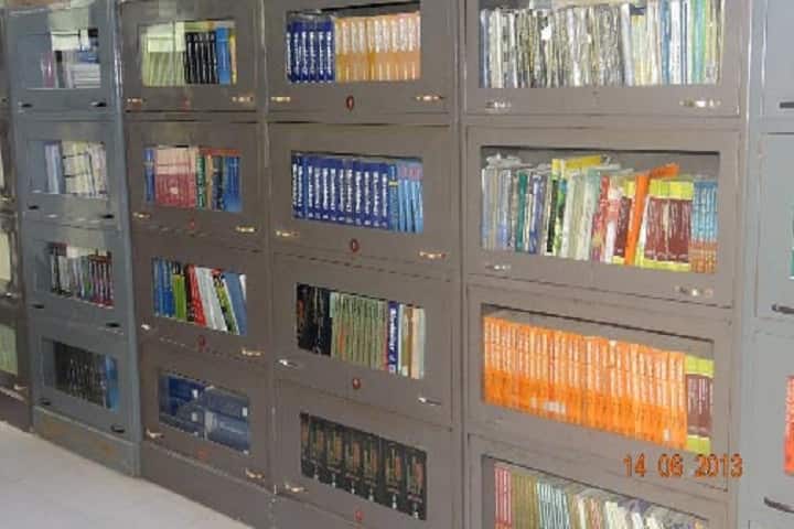 Nashik Gramin Shikshan Prasarak Mandal's College of Pharmacy, Nashik campus photo 5