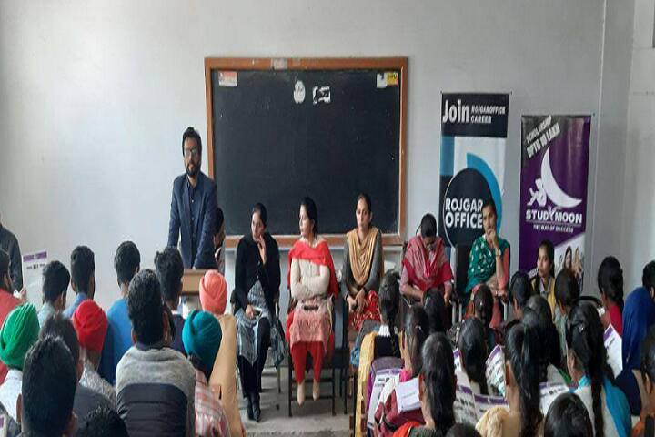 Centre for Advanced Studies in Social Sciences and Management, Chandigarh University, Chandigarh campus photo 6