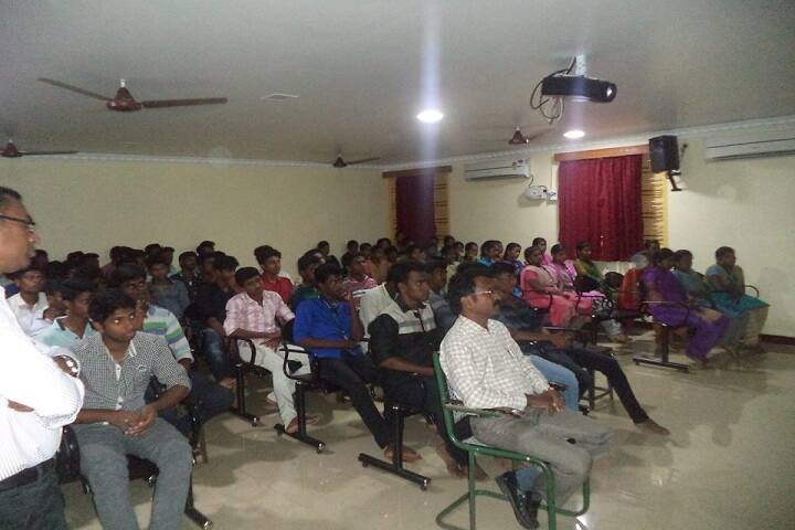 KM College of Pharmacy, Madurai campus photo 4
