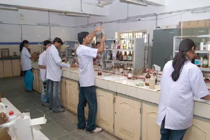 Indian Institute of Ayurvedic Pharmaceutical Sciences, Jamnagar campus photo 3