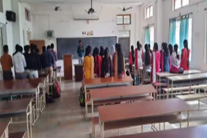 Sri Adi Siva Sadguru Alli Saheb Sivaaryula Ayurvedic Medical College, Guntakal campus photo 3