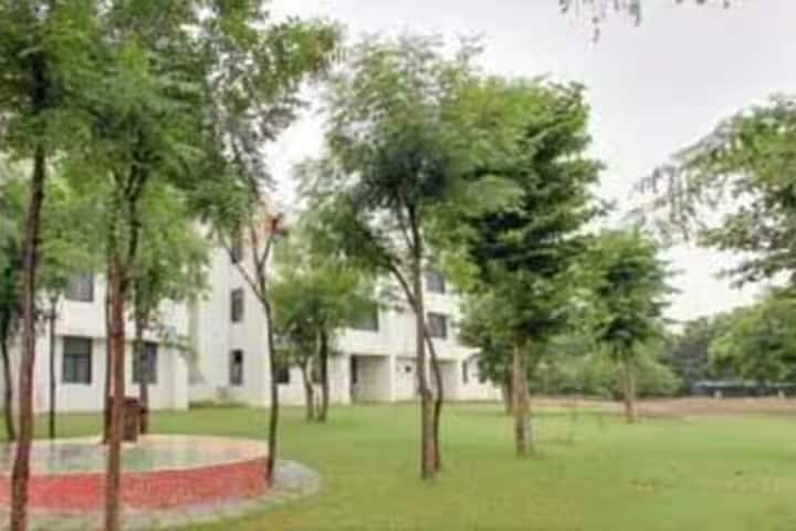 Khyati College of Pharmacy, Palodia campus photo 2