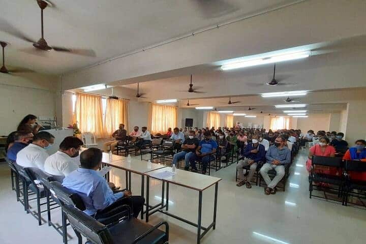 Indian Institute of Ayurved Research and Hospital, Rajkot campus photo 3