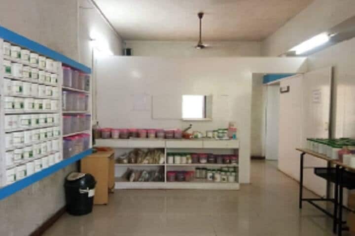 Indian Institute of Ayurved Research and Hospital, Rajkot campus photo 4