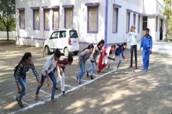 Kavi Shree Daad Government Arts and Commerce College, Paddhari campus photo 3