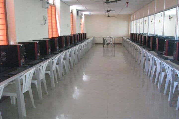 Sri Ramanujar Engineering College, Chennai campus photo 4