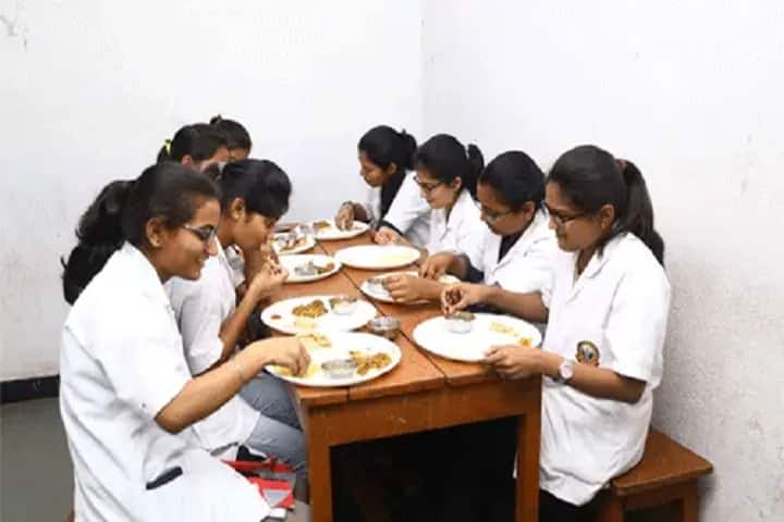 Hanuman Shikshan Prasarak Mandal's Ayurvedic Medical College, Peth Vadgaon campus photo 3