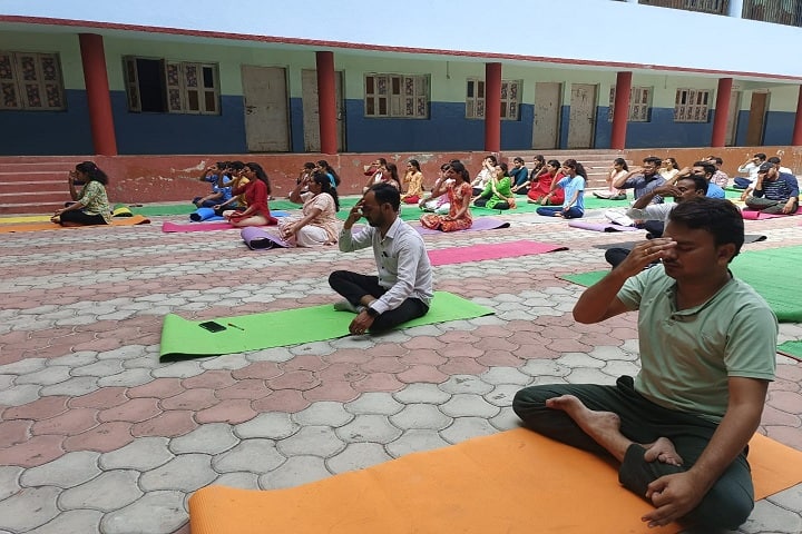 Mahila Utkarsh Pratishthan's Ayurved College, Hospital and Research Centre, Washim campus photo 5