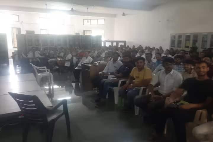 Shree RMD Ayurved College and Hospital, Waghaldhara campus photo 6