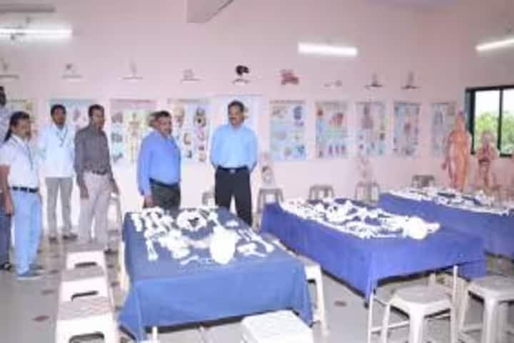 Netra Chikitsa Trust Ayurvedic College and Hospital, Amreli campus photo 4
