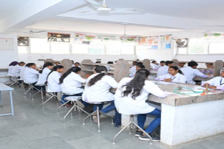 Mahadev Kanchan College of Pharmaceutical Education and Research, Pune campus photo 3