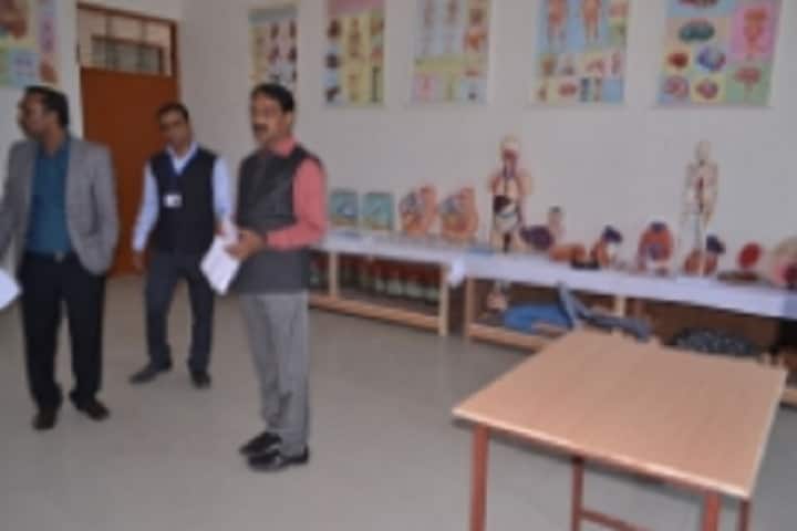Shri Krishna Ayurvedic Medical College and Hospital, Varanasi campus photo 4