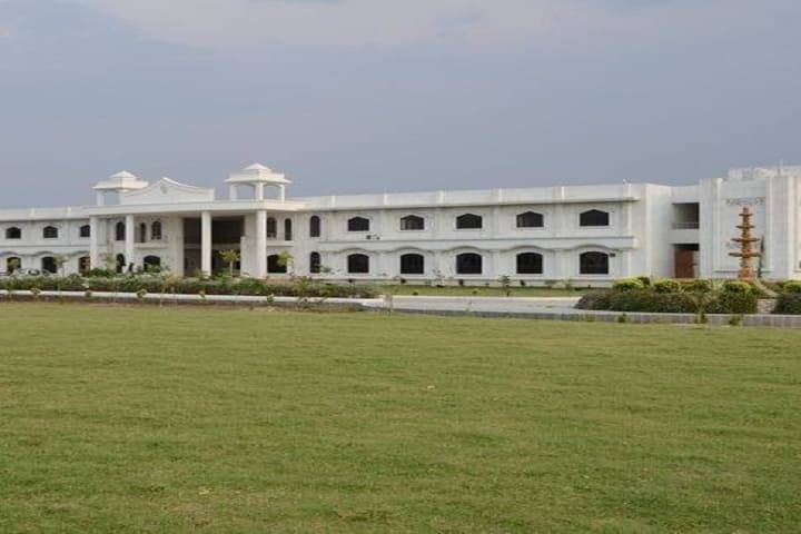Aaryaveer Homoeopathic Medical College and Hospital, Rajkot campus photo 2