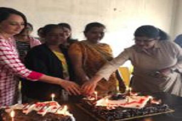 Aaryaveer Homoeopathic Medical College and Hospital, Rajkot campus photo 4
