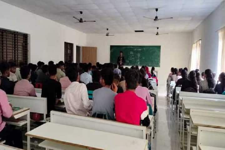 Karanjekar College of Engineering and Management, Bhandara campus photo 2