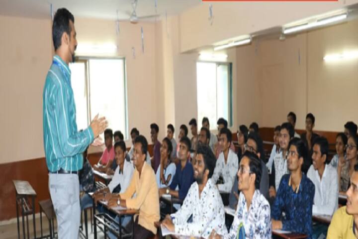 Bhagwan Mahavir College of Computer Application, Surat campus photo 3