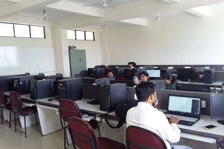 Matoshri College of Pharmacy, Eklahare campus photo 4