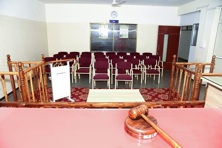 SNJB's Law College, Chandwad campus photo 4