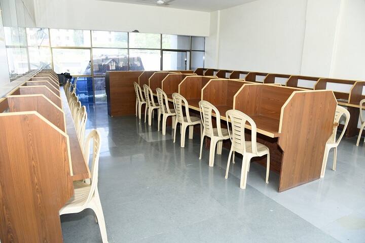 SNJB's Law College, Chandwad campus photo 6