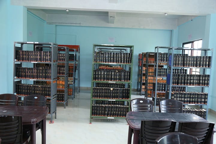 VR Krishnan Ezhuthachan Law College, Palakkad campus photo 3
