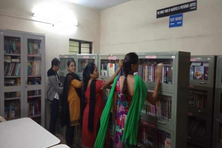 Shri Shivaji Maratha Society's Law College, Pune campus photo 5