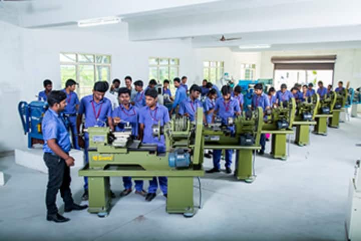 Pollachi Institute of Engineering and Technology, Pollachi campus photo 5