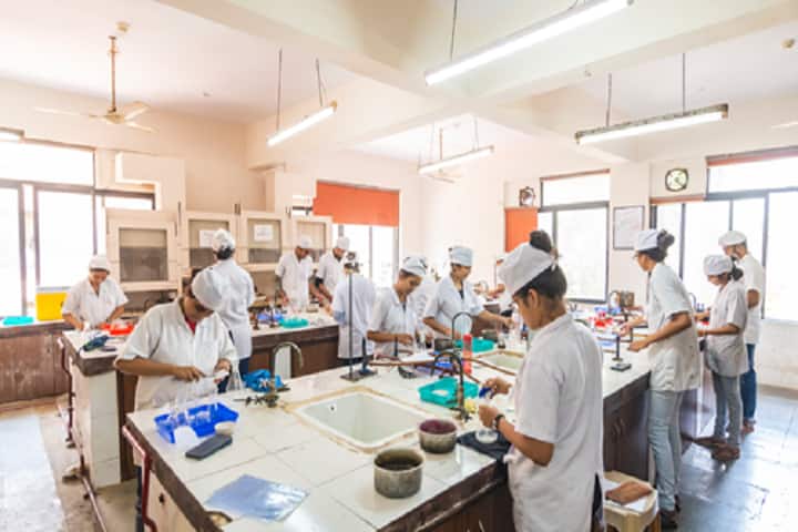 NCRD's Sterling Institute of Pharmacy, Navi Mumbai campus photo 3
