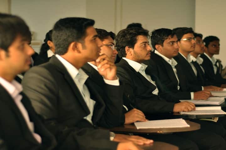 Som Lalit Institute of Computer Application, Ahmedabad campus photo 5