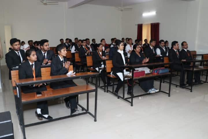 Vasudev College of Law, Haldwani campus photo 2