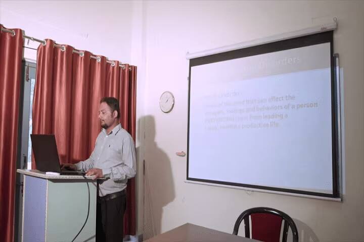 Sri Ramakrishna Mission Sevashrama School of Nursing, Vrindavan campus photo 4