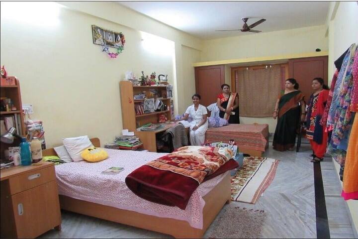 Sri Ramakrishna Mission Sevashrama School of Nursing, Vrindavan campus photo 5
