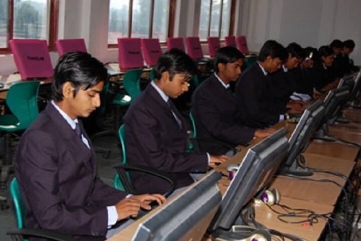 Translam College of Law, Meerut campus photo 4