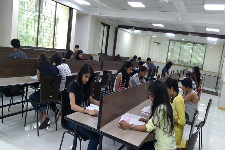 Thakur Ramnarayan College of Law, Mumbai campus photo 4