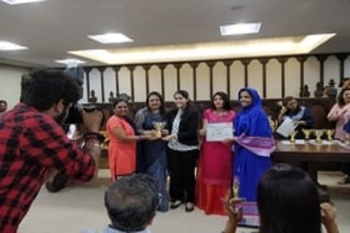 Thakur Ramnarayan College of Law, Mumbai campus photo 6