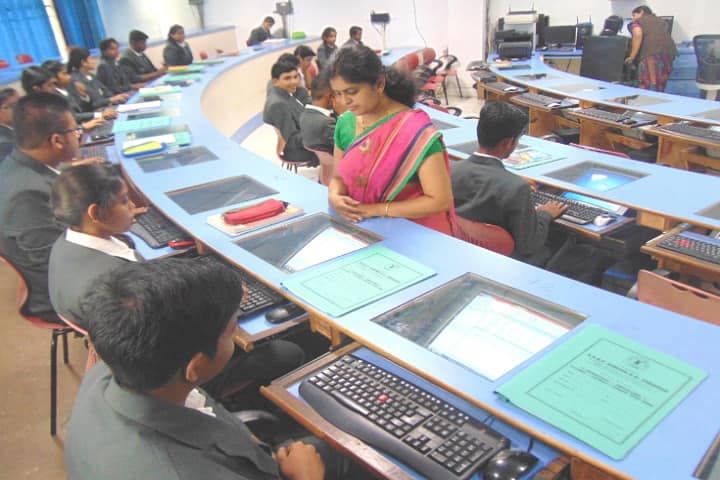 SNBP Law College, Pune campus photo 3