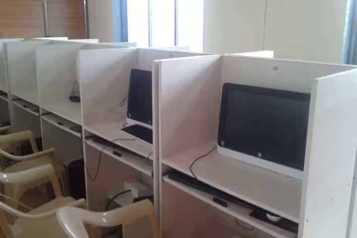 KES Vengurla Homoeopathic Medical College and Hospital, Vengurla campus photo 3