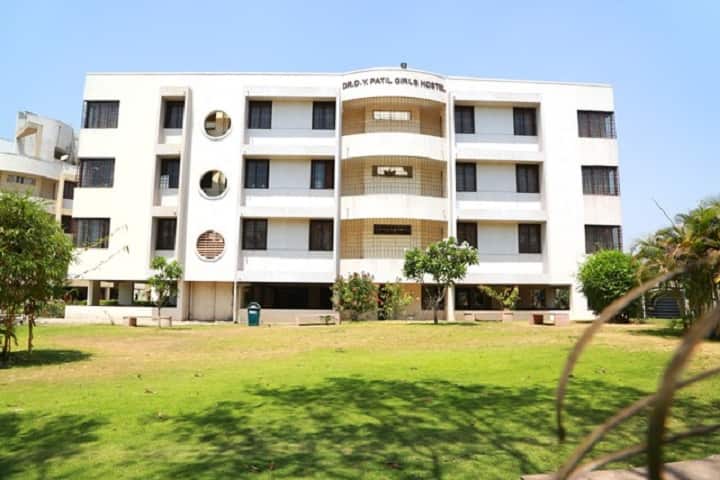 YB Patil Polytechnic, Pune campus photo 3