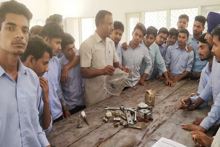 Government Polytechnic, Nanakpur campus photo 5