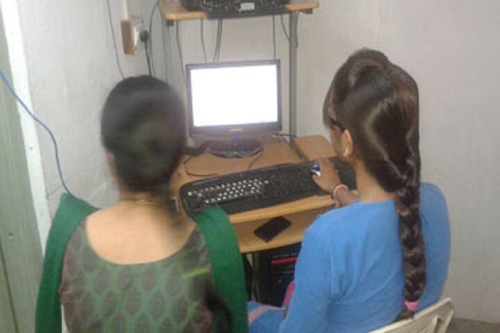 Women's Technical Education and Research Smt Ratnidevi Purohit Institute, Nagpur campus photo 4