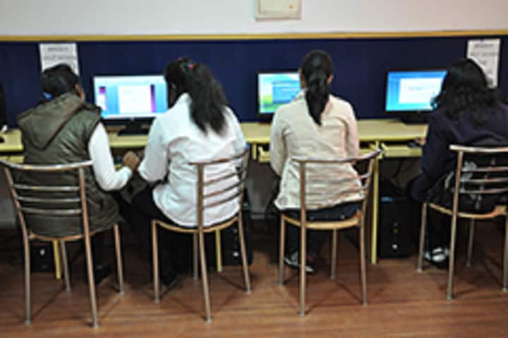 Shri Mangalam College of Law and Management, Noida campus photo 3
