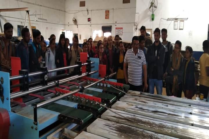 Smt Amrutben Jayantilal Savla Homoeopathic Medical College and Research Institute, Mehsana campus photo 4
