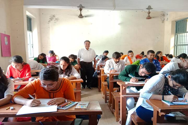 Smt Amrutben Jayantilal Savla Homoeopathic Medical College and Research Institute, Mehsana campus photo 6